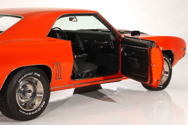 For Sale Used 1969 Chevrolet Camaro Z28 4-Spd PS PB X33 Frame-Off | American Dream Machines Des Moines IA 50309