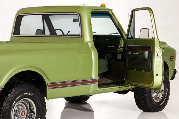 For Sale Used 1970 GMC Pickup Frame-Off K10 4X4 CST 350 PS PB AC | American Dream Machines Des Moines IA 50309