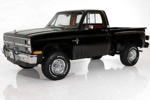 For Sale Used 1981 Chevrolet Pickup K10 4X4 5.0L 4-Spd AC 19k Miles | American Dream Machines Des Moines IA 50309