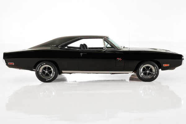 For Sale Used 1970 Dodge Charger Real Black R/T 440 6-Pack 4-Speed | American Dream Machines Des Moines IA 50309