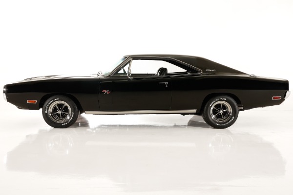 For Sale Used 1970 Dodge Charger Real Black R/T 440 6-Pack 4-Speed | American Dream Machines Des Moines IA 50309