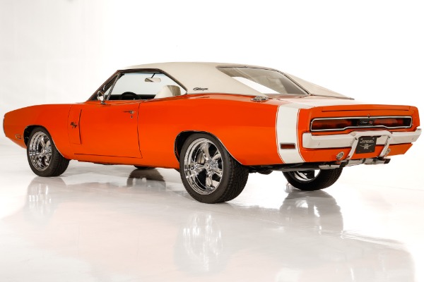 For Sale Used 1970 Dodge Charger RT, Hemi Orange 440 6-Pack 4-Speed Pistol Grip, White Bucket Int. PS PB | American Dream Machines Des Moines IA 50309