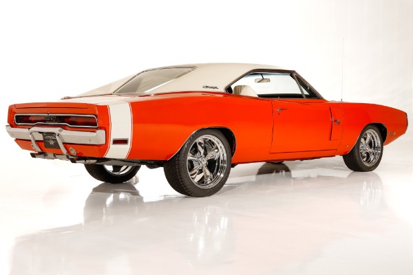 For Sale Used 1970 Dodge Charger RT, Hemi Orange 440 6-Pack 4-Speed Pistol Grip, White Bucket Int. PS PB | American Dream Machines Des Moines IA 50309