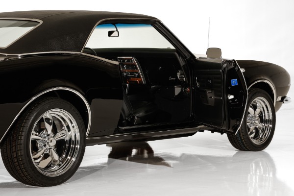 For Sale Used 1968 Chevrolet Camaro RS Triple Black AC 4-Wheel PDB | American Dream Machines Des Moines IA 50309