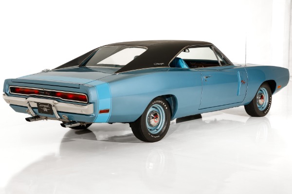 For Sale Used 1970 Dodge Charger R/T 440 4-Spd, Concours Winner Twice | American Dream Machines Des Moines IA 50309