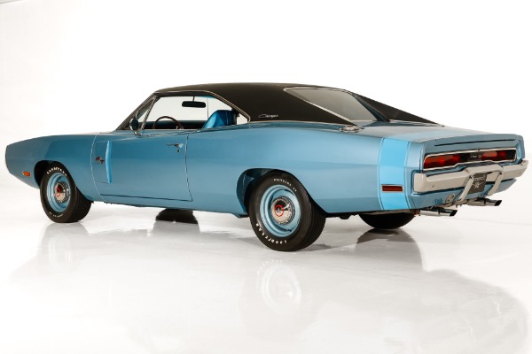 For Sale Used 1970 Dodge Charger R/T 440 4-Spd, Concours Winner Twice | American Dream Machines Des Moines IA 50309